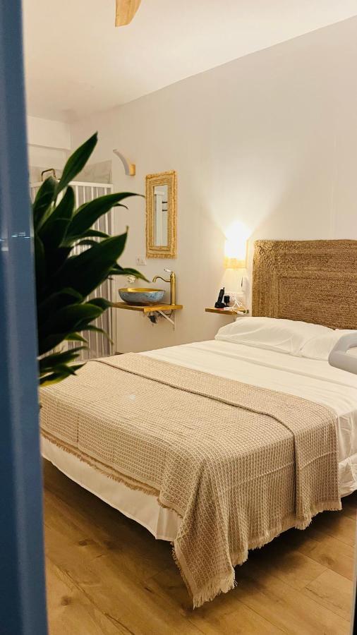 Hostal Playa Dreams Nautico Adults Гарруча Екстер'єр фото