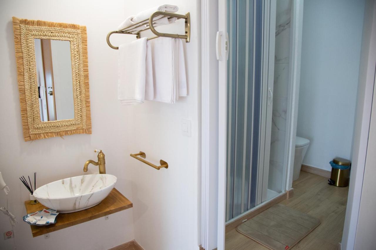 Hostal Playa Dreams Nautico Adults Гарруча Екстер'єр фото