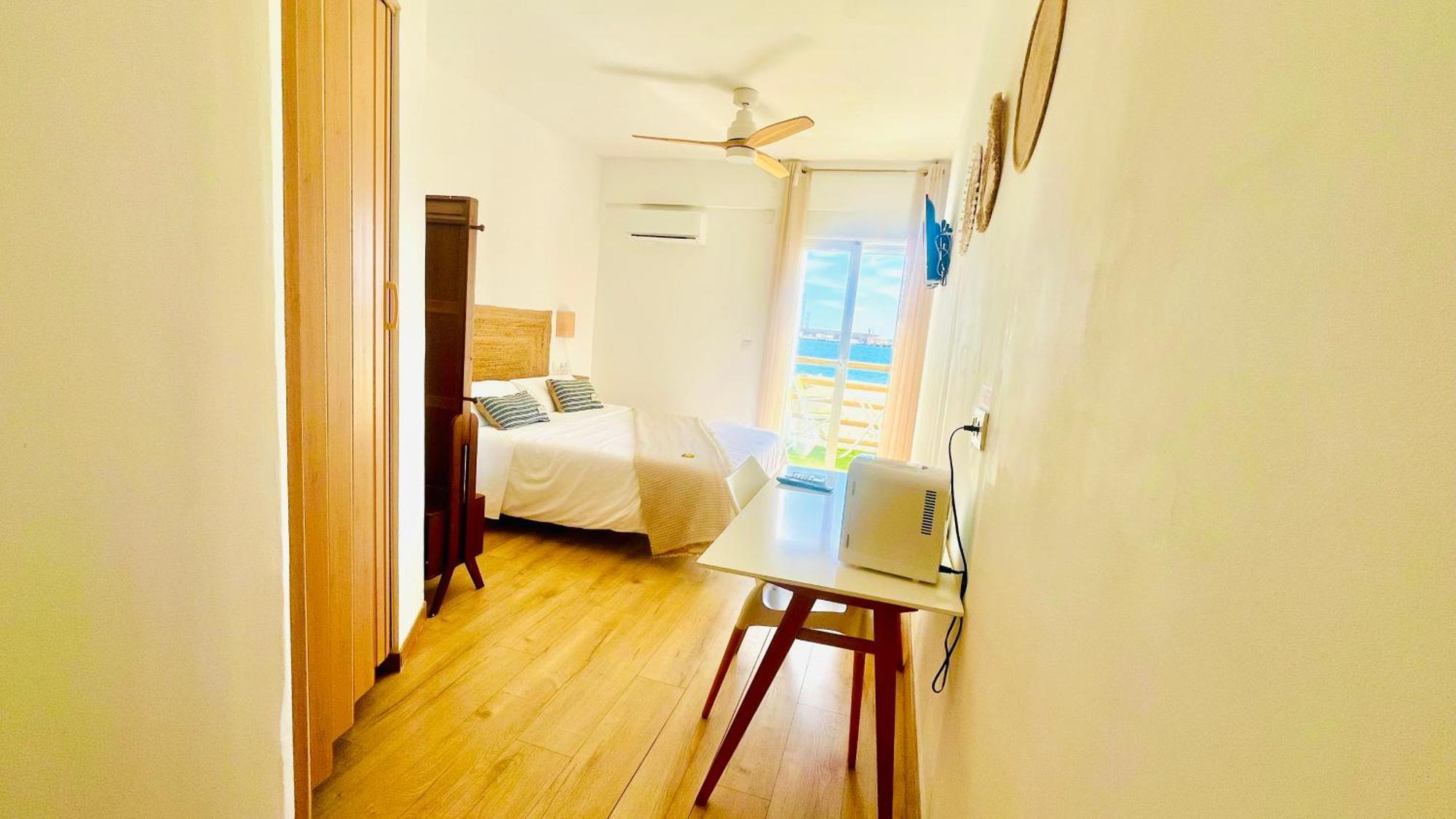 Hostal Playa Dreams Nautico Adults Гарруча Екстер'єр фото